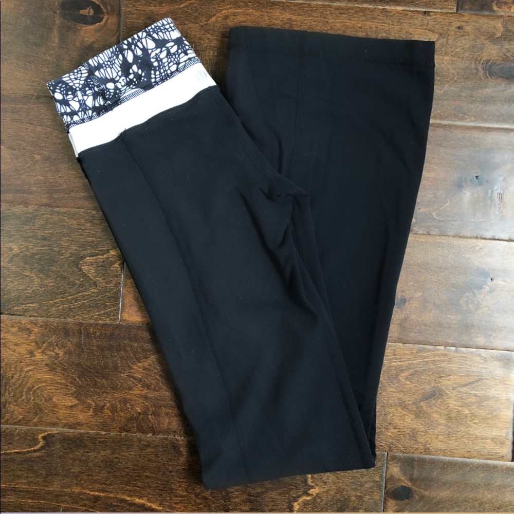 Lululemon (Reversible) Yoga Pants